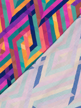 Charger l'image dans la galerie, Viscose Abstraite Fuchsia