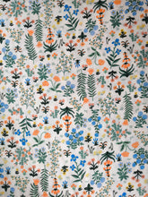 Charger l'image dans la galerie, Popeline de Rayonne Fleurs Tendres Amalfi - Rifle Paper