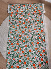 Charger l'image dans la galerie, Rayonne Strawberry Field - Rifle Paper