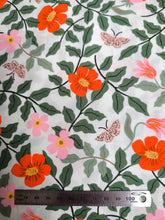 Charger l'image dans la galerie, Rayonne Strawberry Field - Rifle Paper