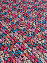 Charger l'image dans la galerie, Matelassé Maxi Flowers