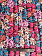 Charger l'image dans la galerie, Matelassé Maxi Flowers