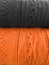 Charger l'image dans la galerie, Broderie Anglaise