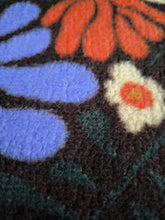 Charger l'image dans la galerie, Veste Achille Mouton Flowers - Modèle unique