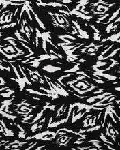 Charger l'image dans la galerie, Viscose Crinkle Black and White