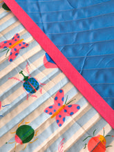 Charger l'image dans la galerie, Matelassé Insectes