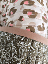 Charger l'image dans la galerie, Matelassé Graou-Cachemire