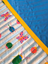 Charger l'image dans la galerie, Matelassé Insectes