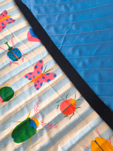 Charger l'image dans la galerie, Matelassé Insectes