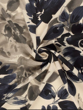 Charger l'image dans la galerie, Borken Crêpe Maxi Fleurs