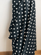 Charger l'image dans la galerie, Crêpe Pois Blancs sur Fond Marine