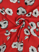 Charger l'image dans la galerie, Viscose Fleurs de Pavot Blanches et Noires sur Fond Rouge - Coupon de 1m80