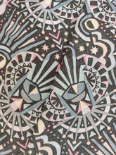 Charger l'image dans la galerie, Rayonne Mystical Gardens Eyes - coupon unique 2m