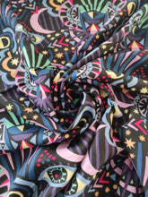 Charger l'image dans la galerie, Rayonne Mystical Gardens Eyes - coupon unique 2m