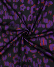 Charger l'image dans la galerie, Satin de Viscose Panthère
