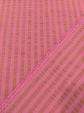 Charger l'image dans la galerie, Seersucker Rayé Bois de Rose
