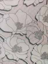 Charger l&#39;image dans la galerie, Jersey Très Grosses Fleurs Stylisées 70&#39;s sur Fond Blanc
